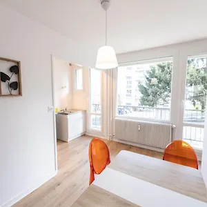 Le Dauphin - Place Parking Privee Gratuit - Wifi Et Tv Saint-Etienne (Loire)